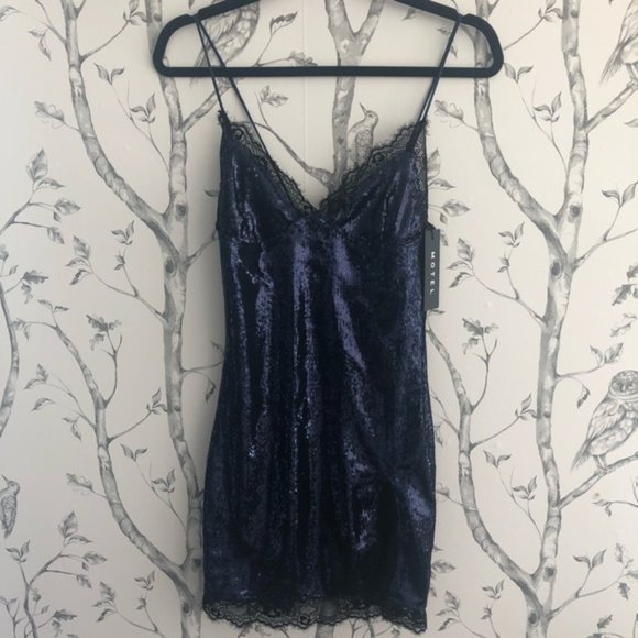 MOTEL ROCKS Romini Sequin Dress - Size XS NWT! - Picture 3 of 3